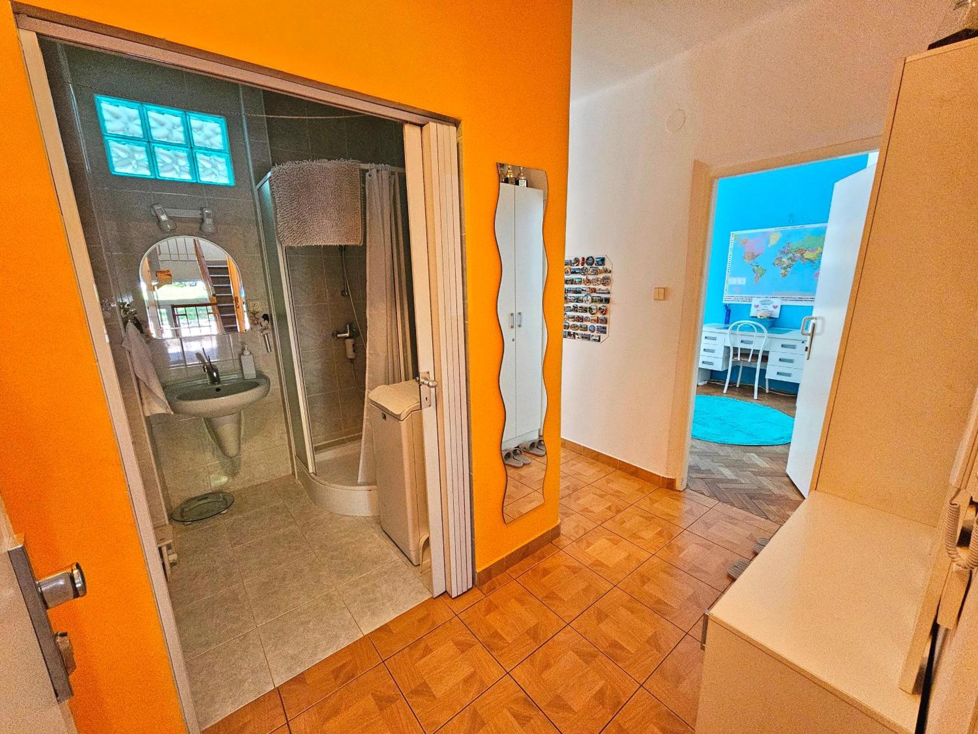 Cozy Blue Apartment Prešov Exteriör bild